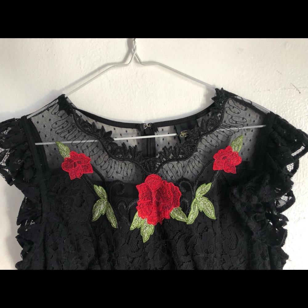 Disney’s Snow White Dress - Picture 2 of 5